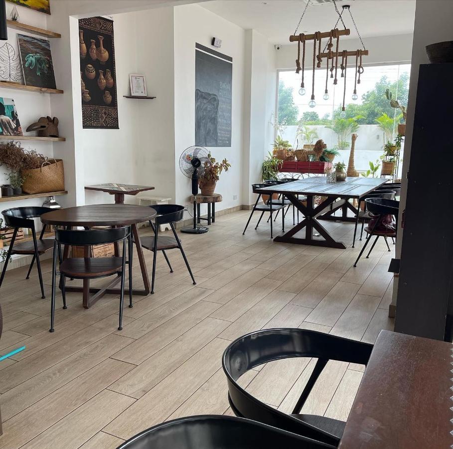 The Gallery Suites By Olive Gold Accra Kültér fotó